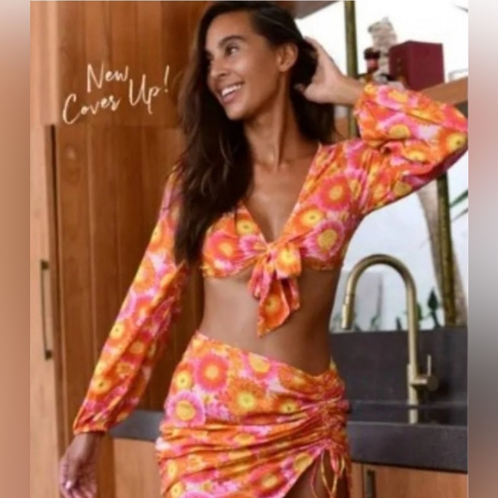 Revolve VDM the label Bikini coverup skirt and top-  retro floral print